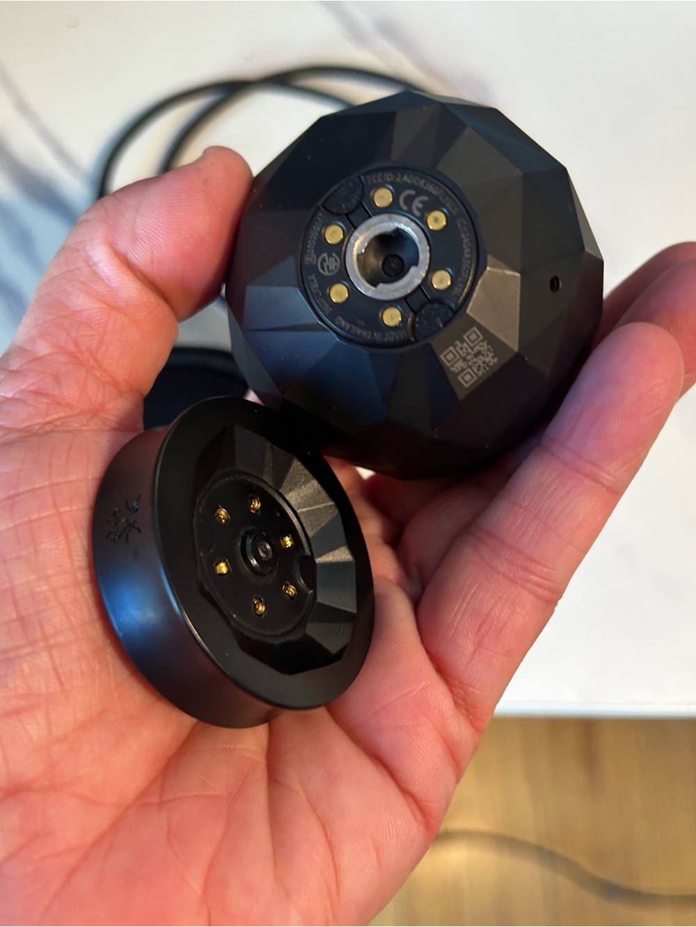 Fly 360 HD Video Camera - Picture 6 of 12
